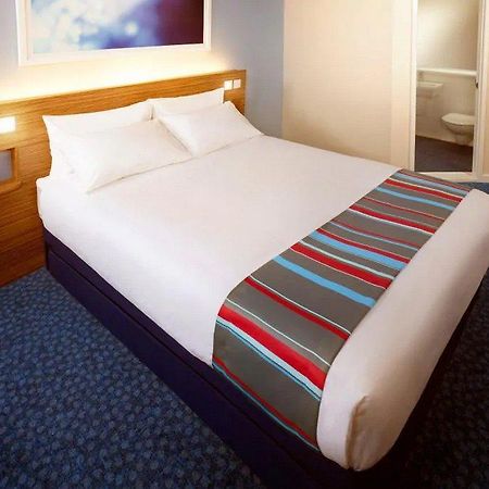 Travelodge Dundee Strathmore Avenue Eksteriør billede