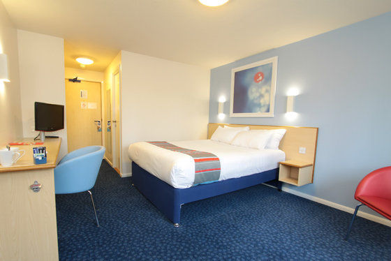 Travelodge Dundee Strathmore Avenue Værelse billede
